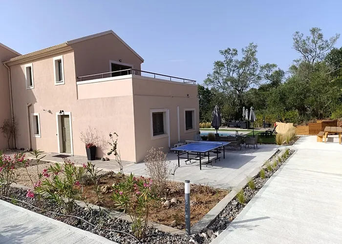Sonica Villa *
