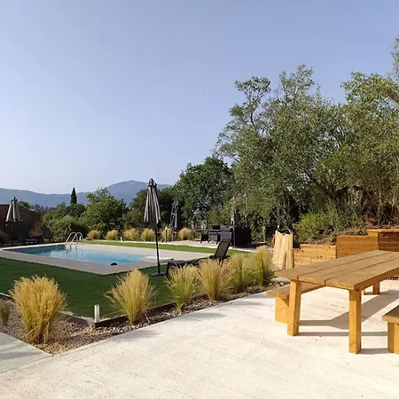 Villa Sonica *